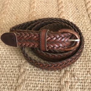Distressed leather belt